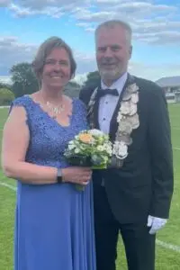 König Jürgen Kreinest mit Frau Anja, 2022